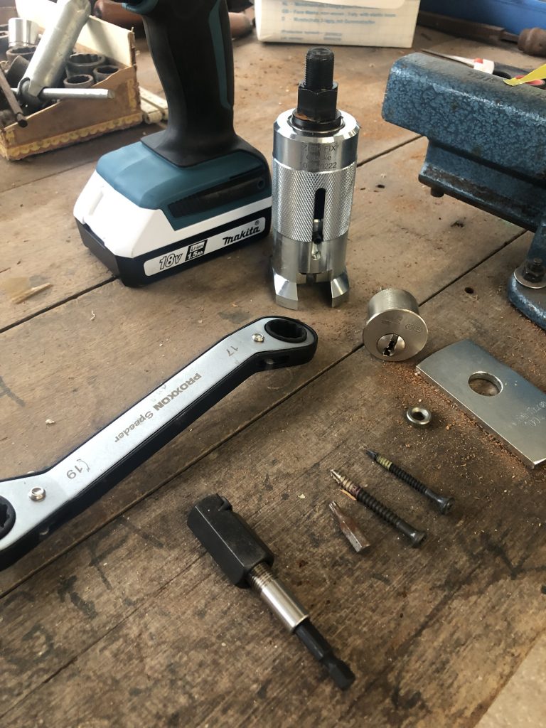 tools of locksmith